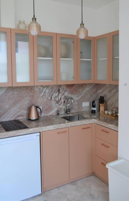 Luxury Apartment With A Balcony And View In Riga Old Town Exterior foto