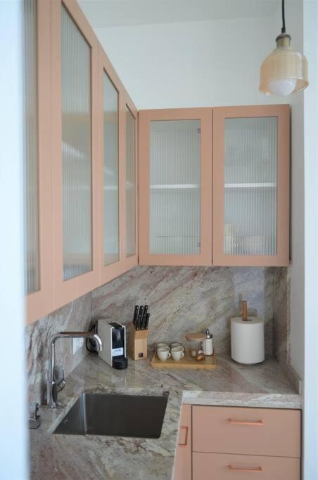 Luxury Apartment With A Balcony And View In Riga Old Town Exterior foto