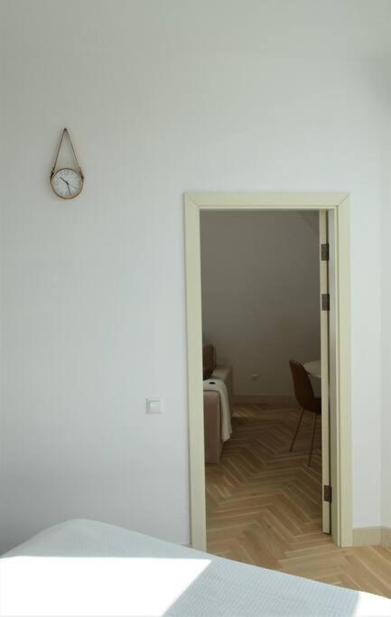 Luxury Apartment With A Balcony And View In Riga Old Town Exterior foto