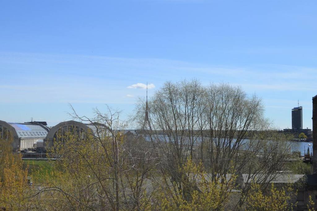 Luxury Apartment With A Balcony And View In Riga Old Town Exterior foto