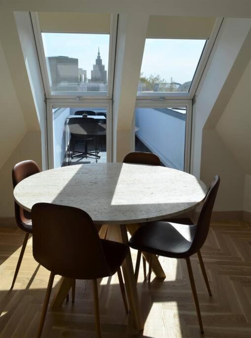 Luxury Apartment With A Balcony And View In Riga Old Town Exterior foto